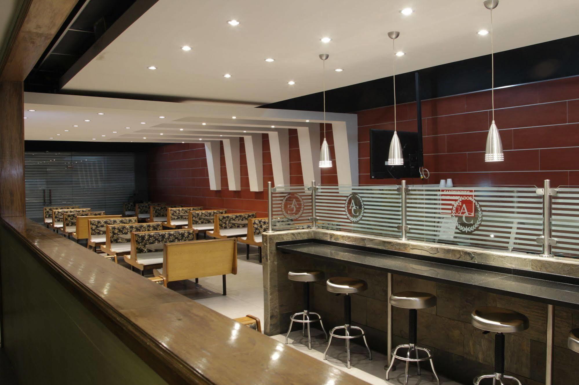 קולון Hotel Andros מראה חיצוני תמונה